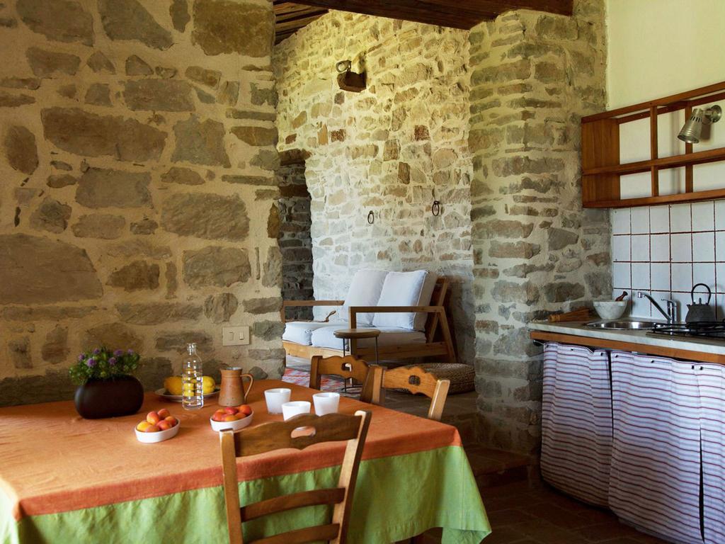 Il Tamantino Villa Gubbio Værelse billede